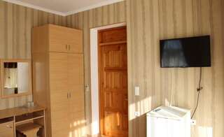 Гостиница Vernuy Mini-hotel Сочи Двухместный номер с 1 кроватью или 2 отдельными кроватями-9