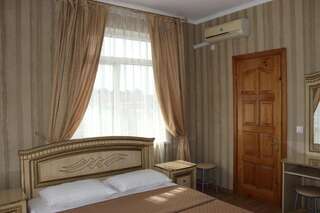 Гостиница Vernuy Mini-hotel Сочи Двухместный номер с 1 кроватью или 2 отдельными кроватями-53
